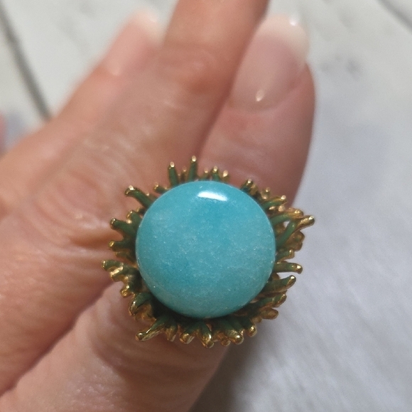 Plunder Gold Ring with Aqua Stone - Picture 3 of 6